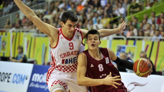 Latvijas - Horvātijas spēle basketbolā U-18 - 8