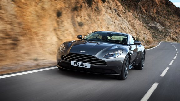 Aston Martin DB11