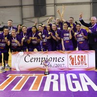 'TTT Rīga' basketbolistes piekto gadu pēc kārtas izcīna Latvijas čempiontitulu