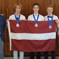 Latvijas skolēniem četras medaļas Starptautiskajā fizikas olimpiādē