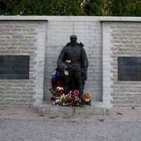 Krievijā ierosināta krimināllieta par pilsoņa nāvi 2007. gada 'Bronzas nakts' grautiņos Tallinā