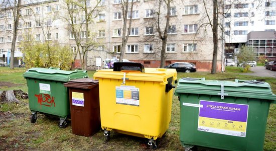 Eksperiments Rīgā: Šķirojot atkritumus, gada laikā var ietaupīt 1700 eiro