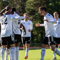 'Liepājas' futbolisti mājās sarūgtina Latvijas čempionus 'Riga FC'