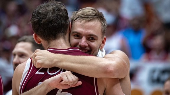 Basketbols, Pasaules kauss: Latvija - Brazīlija - 74