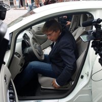 Электромобили в Риге можно будет парковать бесплатно
