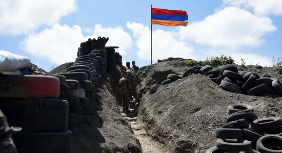 Uz Armēnijas-Azerbaidžānas robežas izceļas jaunas sadursmes