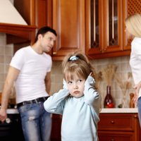 Развод родителей подрывает здоровье детей, выяснили специалисты