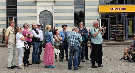 Стабильный туристический поток в Латвию обеспечивают граждане шести стран