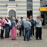 Augustā Latvijas tūristu mītnēs apkalpoto viesu skaits sarucis par 23%