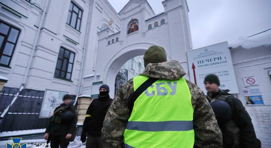 СБУ проводит обыски в Киево-Печерской лавре