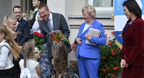 "Команда мечты!". Ринкевич, учившийся в одной школе с Жагарсом и Страутиньшем, поздравил сборную