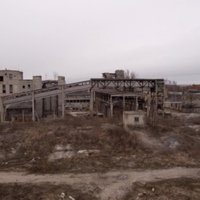 Video: Drūmi skati pamestā rūpnīcā Jelgavā