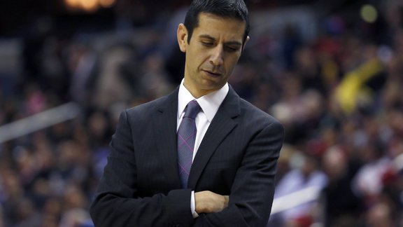  James Borrego