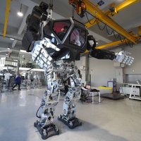 LTV7: После Latvenergo сократить штат могут и другие предприятия - людей заменят роботы