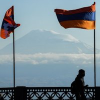 Armēnijas aizsardzības ministrs iesniedzis atlūgumu