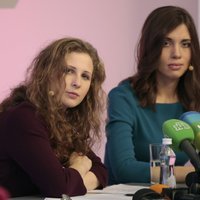 Pussy Riot: отказ от акций и заменить Путина Ходорковским