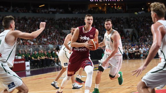 Basketbols, pārbaudes spēle: Latvija - Lietuva - 104