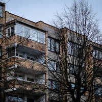 Двухэтажные квартиры и баня: что скрывают стены рижского дома, где жили советские художники?