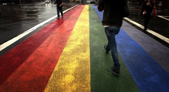 Президент Уганды подписал закон против ЛГБТ — теперь за однополый секс могут казнить