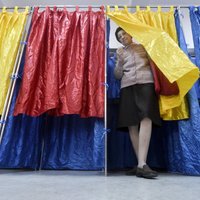 'Exit poll' liecina par sociāldemokrātu pārsvaru Rumānijas parlamenta vēlēšanās