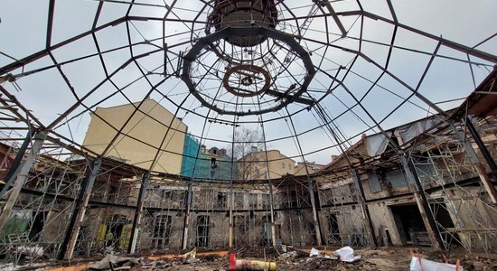 Foto: Arēna zem klajas debess – turpinās Rīgas cirka rekonstrukcija