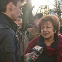 МИД: Жданок в Крыму никого не представляла