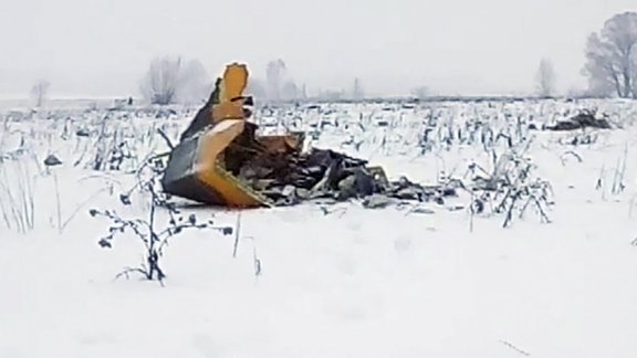 Russia_Plane_Crash_29517.jpg-f30d2