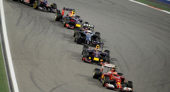 FIA nepieprasīs F-1 komandām startēt ar trim mašīnām