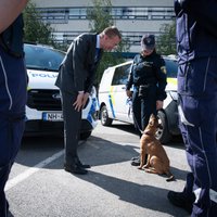 Foto: Nepieciešams stiprināt iekšlietu dienestus, vizītē Valsts policijā uzsver Rinkēvičs