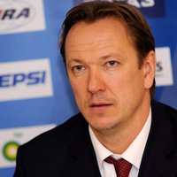 Pēteris Skudra atkal šķendējas par tiesāšanas līmeni KHL