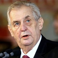 Президент Чехии выступит с чрезвычайным обращением