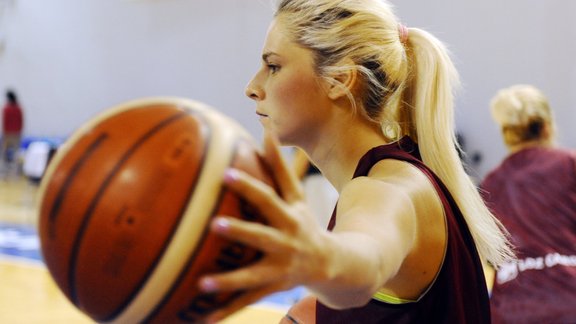 Basketbols: Latvijas sieviešu izlases treniņš