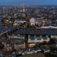 Foto: Londonas neparastā simetrija – skati no putna lidojuma