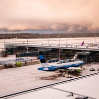 За год Рижский аэропорт обслужил 5,4 млн пассажиров - на 31% меньше, чем до пандемии