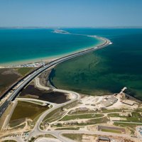 Izmeklē vairāku Nīderlandes firmu piedalīšanos Krimas tilta būvniecībā