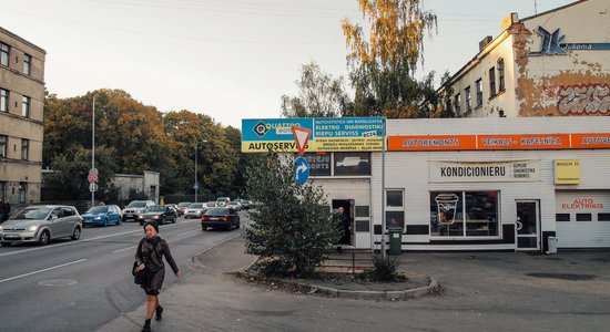 Skanstes tramvaja līnijas izbūves dēļ slēgs autoservisu