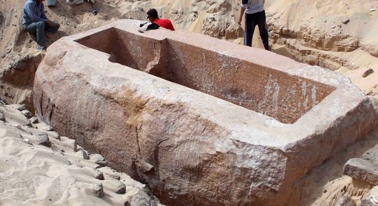 Ēģiptē atrastas vēl viena faraona kapenes