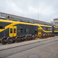 ФОТО: Pasažieru Vilciens представил новый электропоезд. Первый рейс - в январе 2023 года