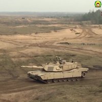 ASV uz Latviju nosūta tankus 'Abrams' un bruņumašīnas 'Bradley'