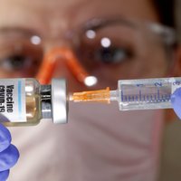 Вакцины от коронавируса из Европы и США: что о них известно