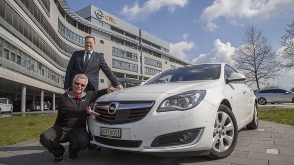 'Opel Insignia' ekonimiskā braukšana