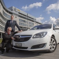 Bijušais 'Airbus' pilots ar 'Opel Insignia' sasniedzis 3,4 litru patēriņu uz 100 km