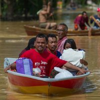 105 000 cilvēki glābjas no plūdiem Malaizijā
