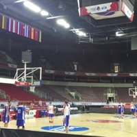 Video: Čehijas basketbolisti 'piešauj' grozus 'Arēnā Rīga'