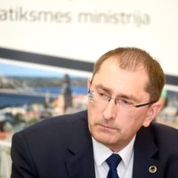 Ministrijas ar 'Deutsche Bahn' meitasuzņēmumu paraksta memorandu par dzelzceļa zinību akadēmijas izveidi Rīgā