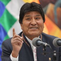 Moraless pasludina sevi par prezidenta vēlēšanu uzvarētāju