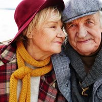 В Латвии — свадебный бум среди пенсионеров; число новых браков выросло почти вдвое