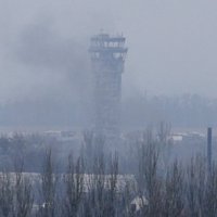 В аэропорту Донецка рухнула диспетчерская вышка, ополченцы выдвинули ультиматум