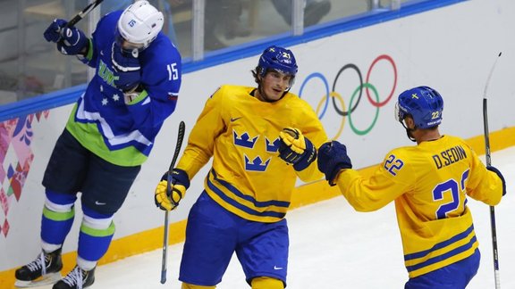 Loui Eriksson and Daniel Sedin Sweden hockey