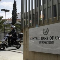 ES Kipras 'glābšanai' piešķir 10 miljardus eiro